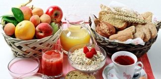 Người bị dạ dày nên ăn gì vào buổi sáng?