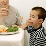 Cách trị biếng ăn cho trẻ hiệu quả các mẹ nên học hỏi