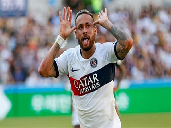 Neymar hết mắng PSG lại đến khịa Ligue 1