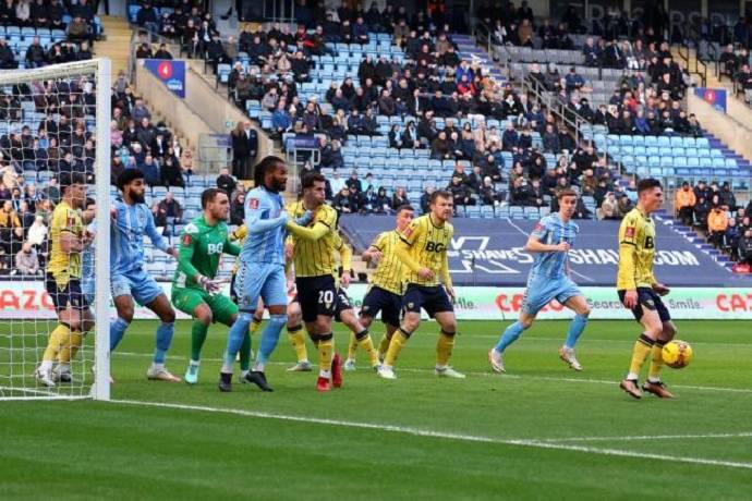 Đối đầu trận Coventry City vs Oxford United, 2h00 ngày 17/8