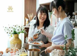 nốt ruồi ở cuống tai