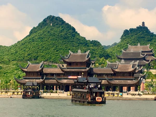 Vẻ đẹp hài hòa giữa thiên nhiên và tâm linh