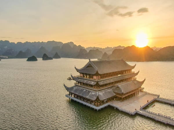 Du lịch tâm linh Hà Nam - Chùa Tam Chúc - Viên ngọc tâm linh giữa lòng Hà Nam