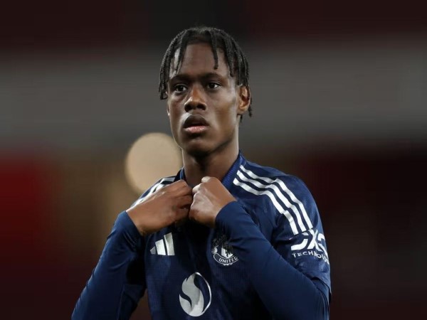 ngoi-sao-cua-mu-duoc-menh-danh-la-saka-dinh-chan-thuong-nghiem-trong